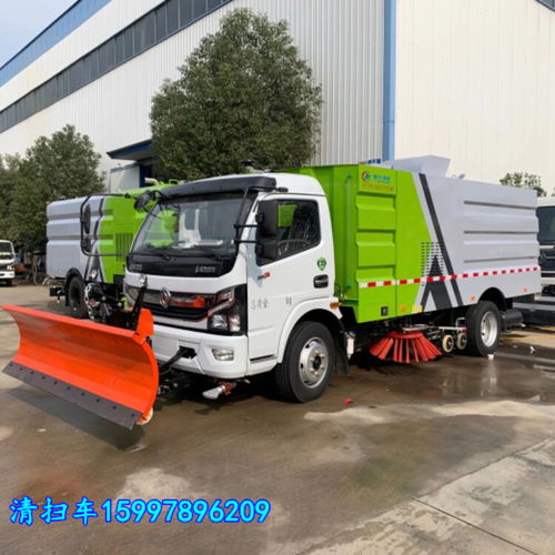 東風吸塵式掃路車 高效清潔的城市衛(wèi)士